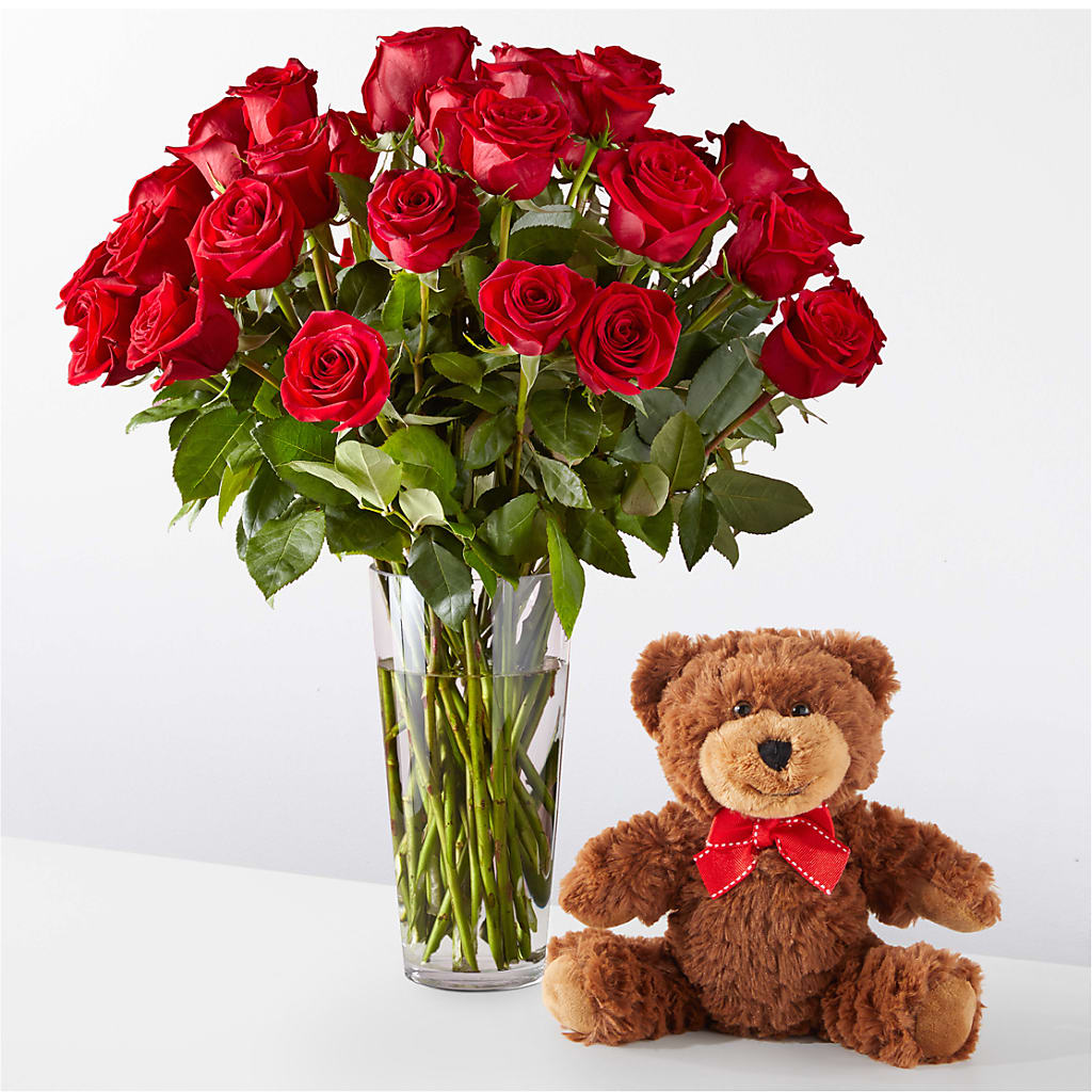 Romantic Long Stem Red Rose Bouquet Bundles – Harris Teeter, Matthews NC