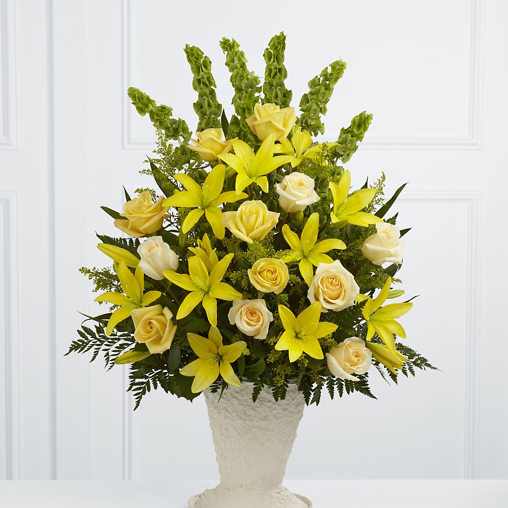 Golden Memories Arrangement – Harris Teeter, Matthews NC