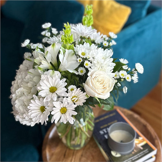Classic Ivory – A Florist Original – Harris Teeter, Matthews NC