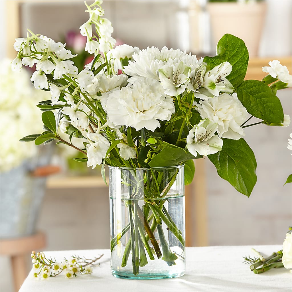 Classic Ivory – A Florist Original – Harris Teeter, Matthews NC