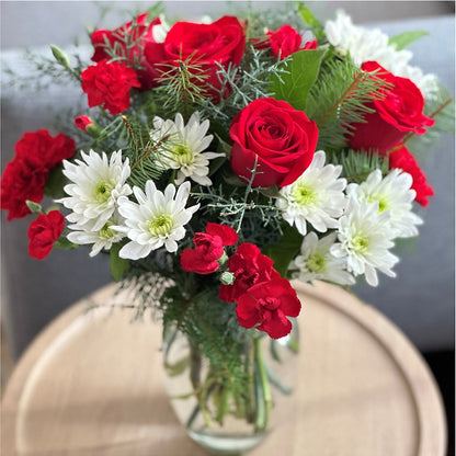 Seasonal Magic Bouquet –  Harris Teeter, Matthews NC